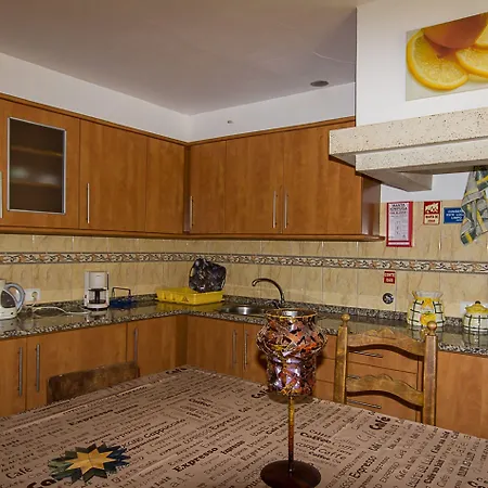 Casa Mestre 3* فيلا دو بيسبو