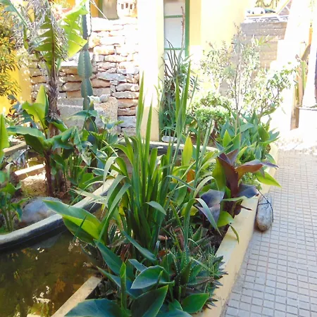 Casa Mestre Вила-ду-Биспо