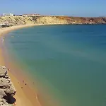 Konukevi Casa Mestre 3*
