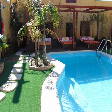 Casa Mestre بيت ضيافة 3*
